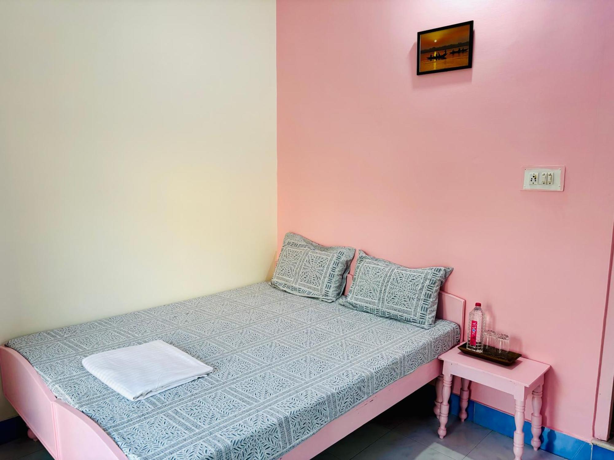 Hotel Tulsi Palace Пушкар Экстерьер фото